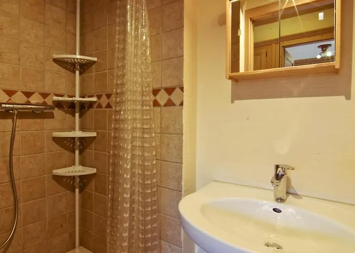 Bel 3 Etoiles Avec Parking Et Wifi, Proche Pistes A - Fr-1-343-168 Apartment